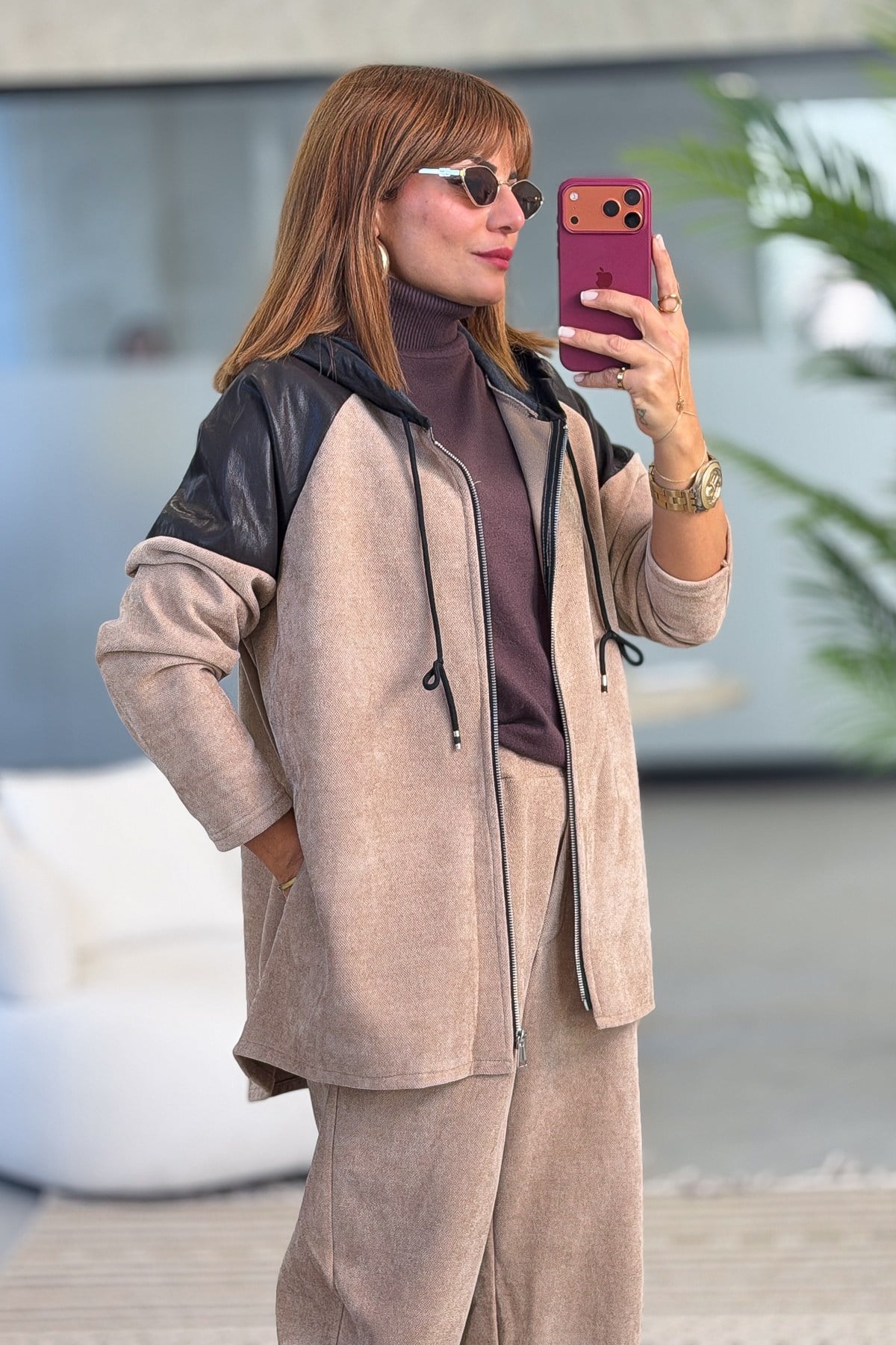 Suni Deri Detaylı Ceket Ve Pantolonlu Alt Üst Kadife Takım Camel Renk