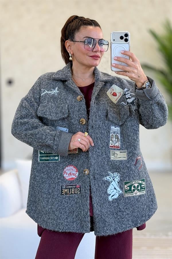 Amblemli Keçe Kaban Gri Renk