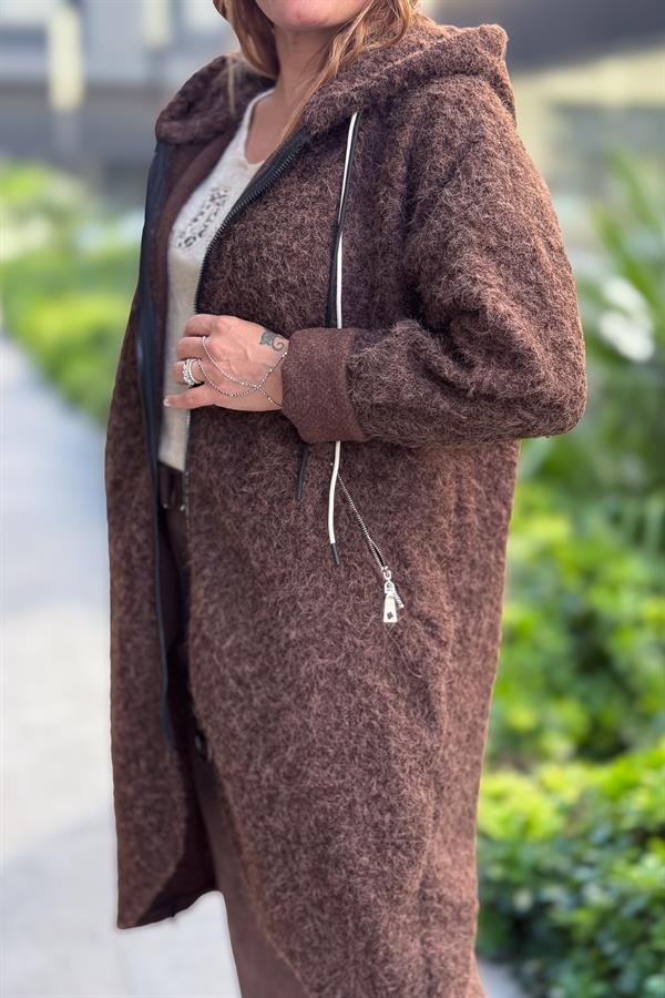 Asimetrik Kesim Fermuarlı Kapüşonlu Keçe Kaban Kahverengi Renk