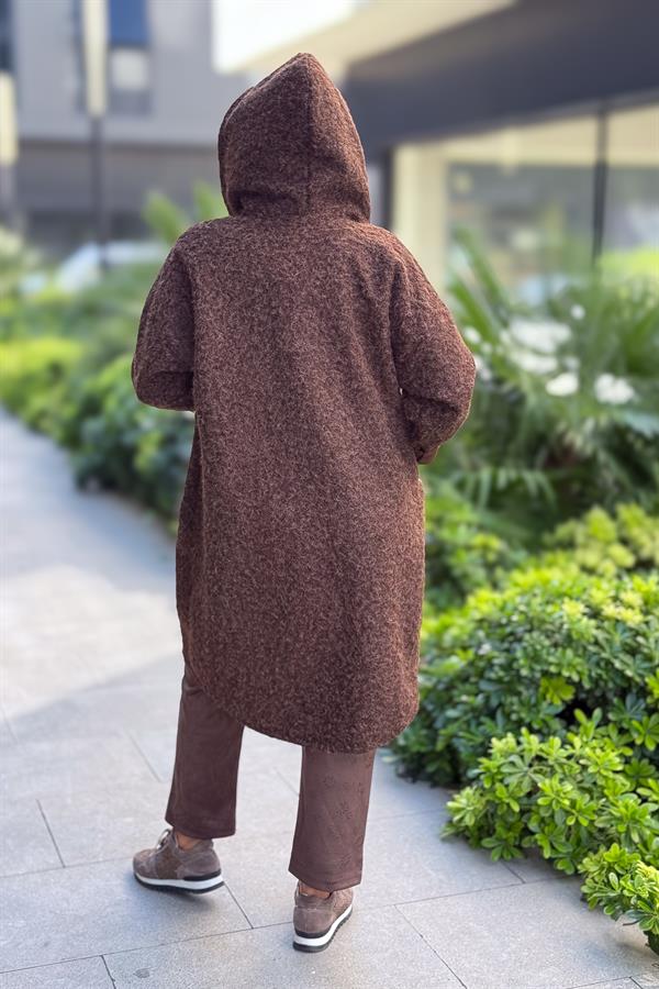 Asimetrik Kesim Fermuarlı Kapüşonlu Keçe Kaban Kahverengi Renk