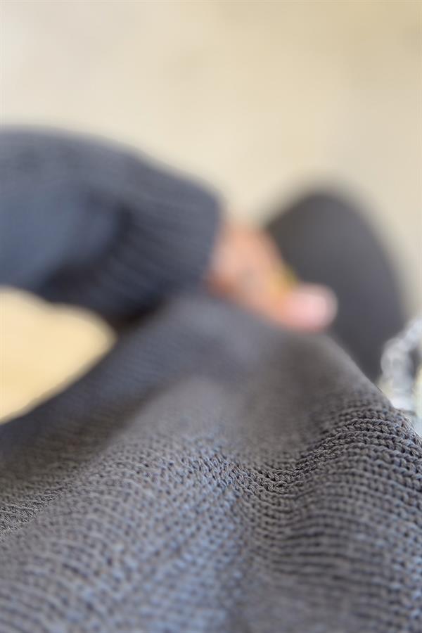 Asimetrik Kesim Merserize Triko Antresit Renk