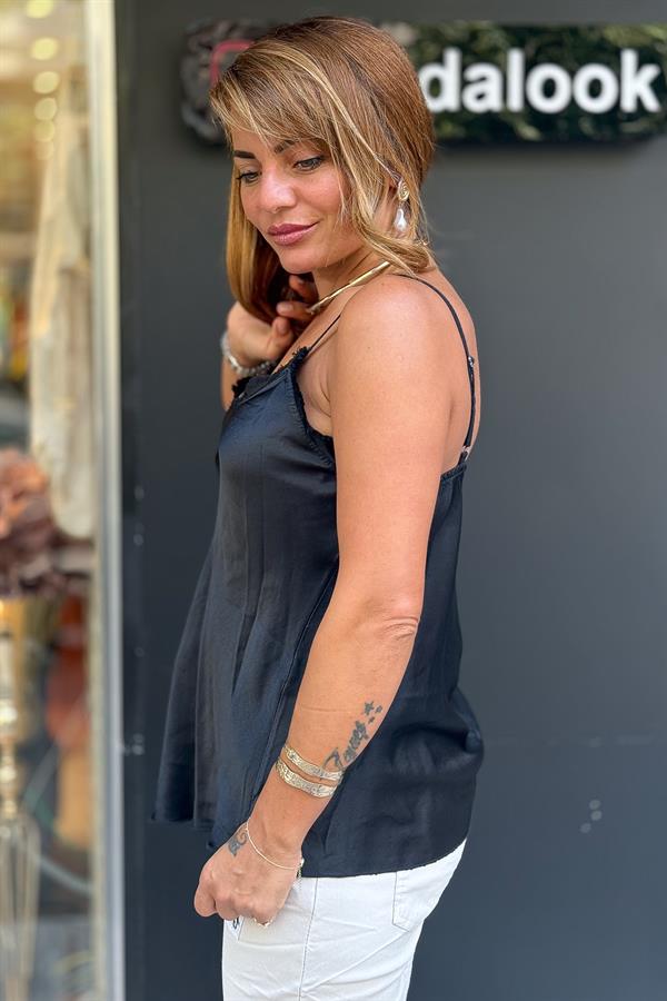 Askılı Saçaklı Saten Badi Siyah Renk