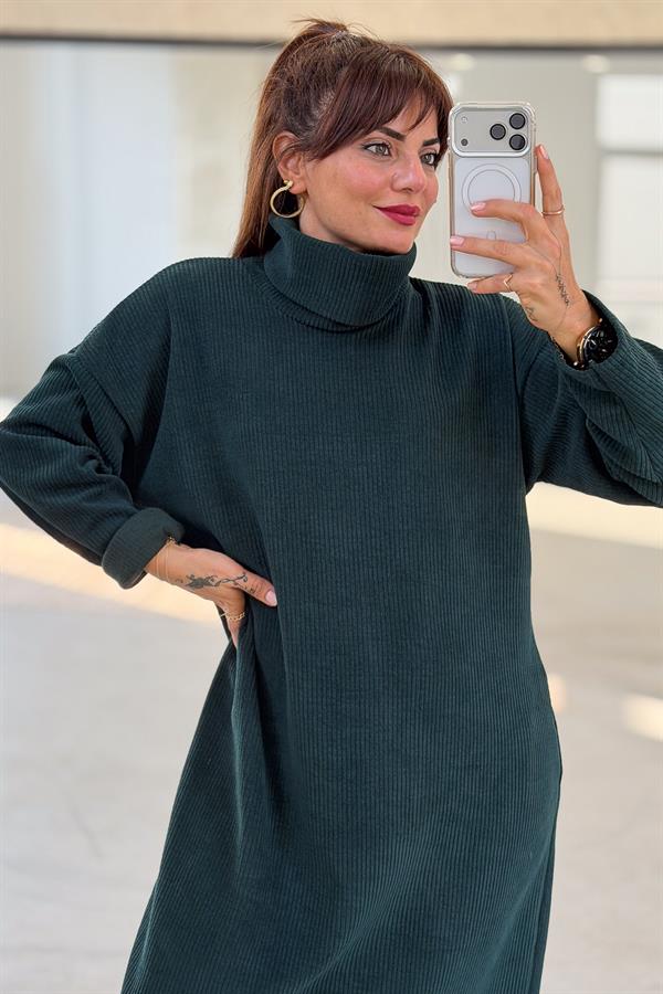 Balıkçı Yaka Midi Boy Kalın Fitilli Kadife Elbise Zümrüt Yeşili Renk