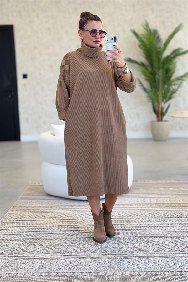 Balıkçı Yaka Midi Boy Kalın Fitilli Kadife Elbise Bal Köpüğü Renk