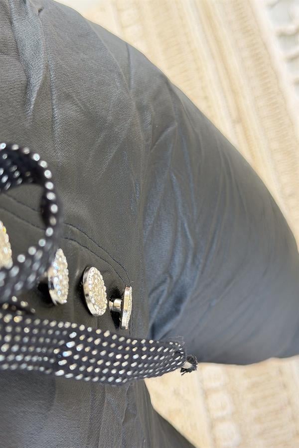 Beli Lastikli Düğme Detaylı Deri Görünümlü Pantolon Siyah Renk