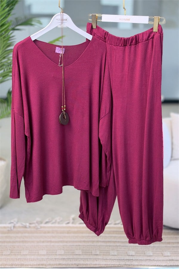 Bluz Ve Paçası Lastikli Pantolonlu Alt Üst Hamur Triko Takım Bordo Renk