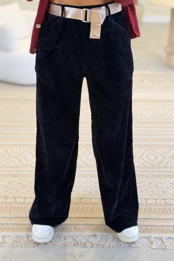 Bol Paça Fitilsiz Kemerli Kadife Pantolon Lacivert Renk