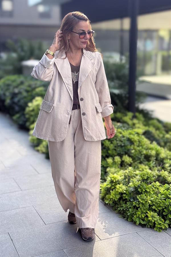 Bol Paça Geniş Kalıp İnce Fitilli Kadife Pantolon Krem Renk