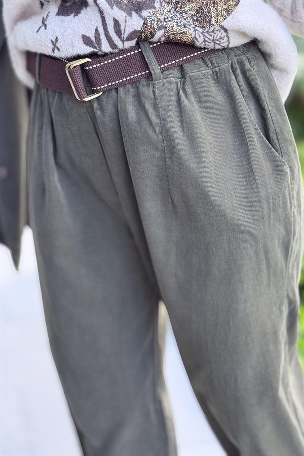 Bol Paça Geniş Kalıp İnce Fitilli Kadife Pantolon Haki Renk