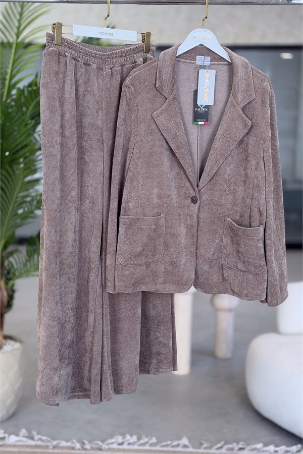 Bol Paça Pantolon Ve Blazer Ceketli Alt Üst Kadife Takım Vizon RenkALT ÜST TAKIM