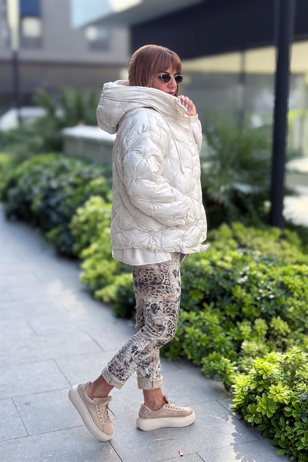 Büzgülü Kapitone Şişme Mont Krem Renk