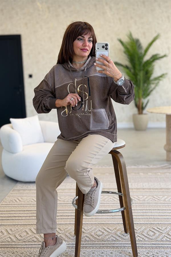 Cep Detaylı Gold Yazılı Yıkamalı Kapüşonlu Sweet Kahverengi Renk