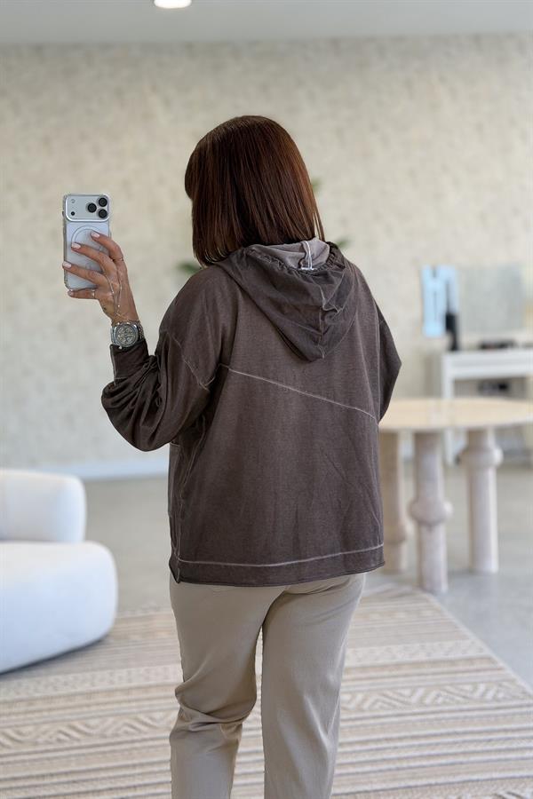 Cep Detaylı Gold Yazılı Yıkamalı Kapüşonlu Sweet Kahverengi Renk