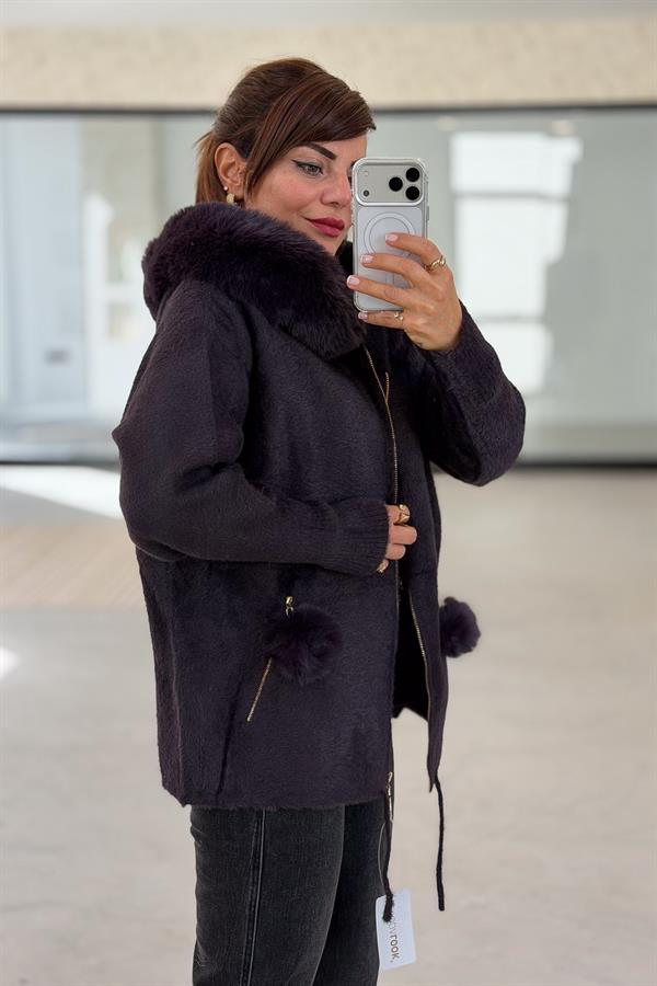 Cepleri Ponponlu Kapüşonu Kürklü Angora Mont Mürdüm Renk