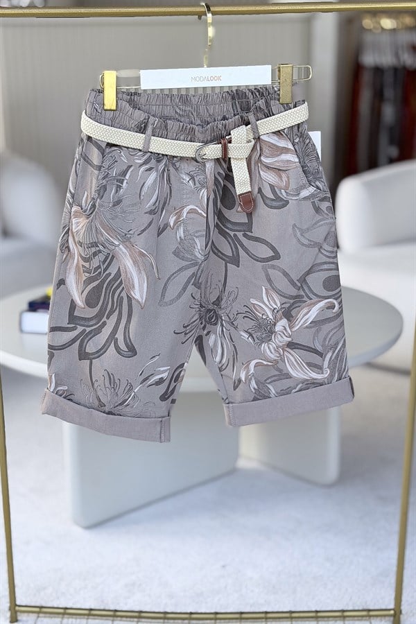 Çiçek Baskılı Kemerli Bermuda Şort Vizon Renk