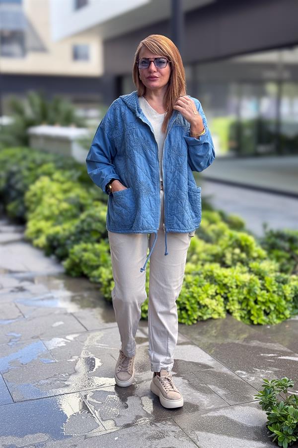 Çiçek Desenli Kapitone Ceket İndigo Renk