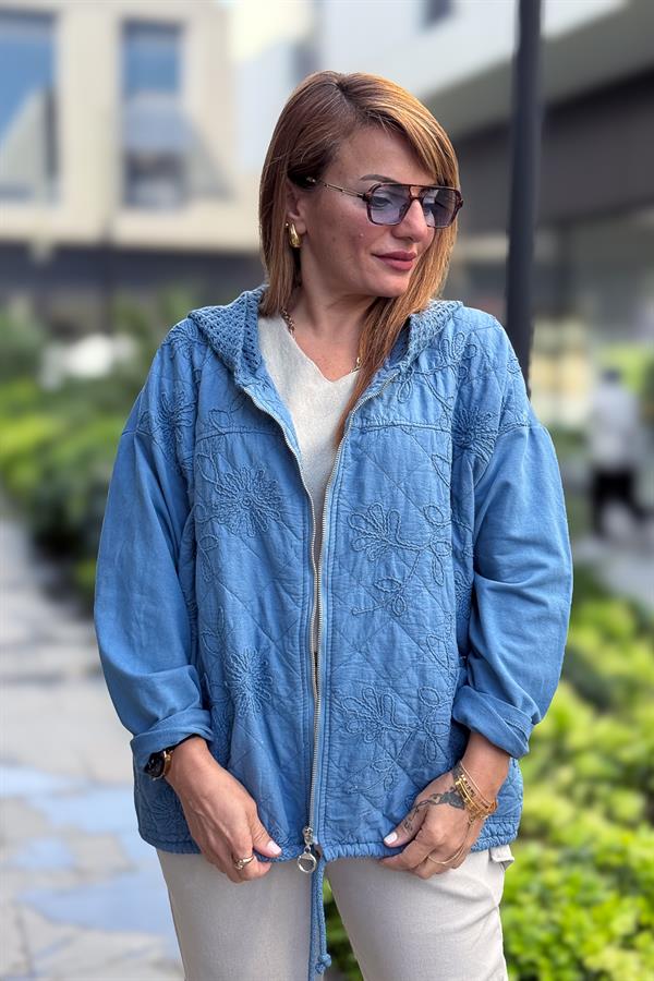 Çiçek Desenli Kapitone Ceket İndigo Renk
