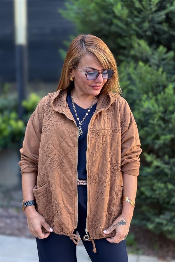 Çiçek Desenli Kapitone Ceket Taba Renk