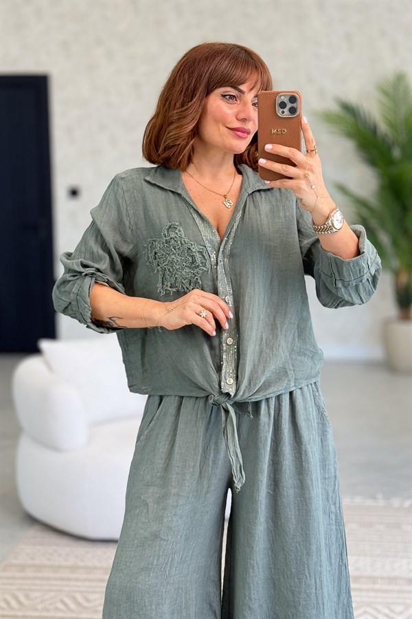 Çiçek Kabartmalı Düğme Yerleri Pullu Bağlamalı Keten Gömlek Haki Renk