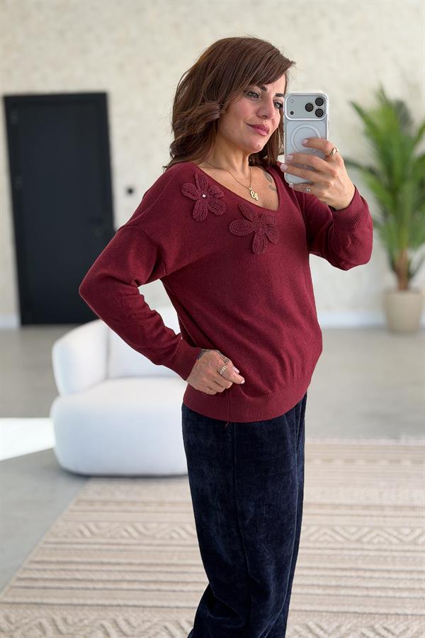 Çiçek Kabartmalı V Yaka Triko Bordo Renk