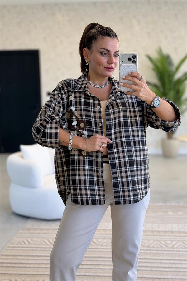 Çiçek Nakışlı Ekoseli Gömlek Bej Renk