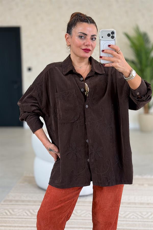 Çiçek Nakışlı Kadife Gömlek Acı Kahve Renk