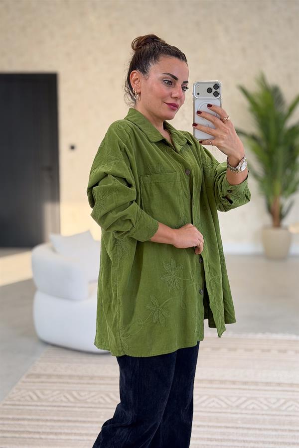 Çiçek Nakışlı Kadife Gömlek Fıstık Yeşil Renk