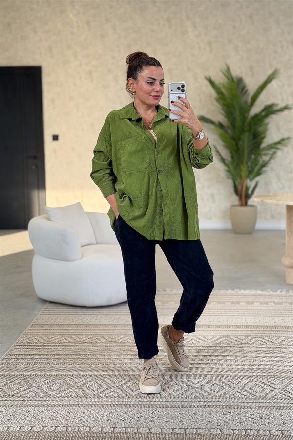 Çiçek Nakışlı Kadife Gömlek Fıstık Yeşil Renk