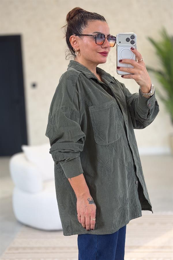 Çiçek Nakışlı Kadife Gömlek Haki Renk