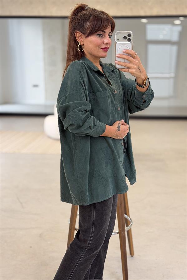 Çiçek Nakışlı Kadife Gömlek Nefti Yeşil Renk