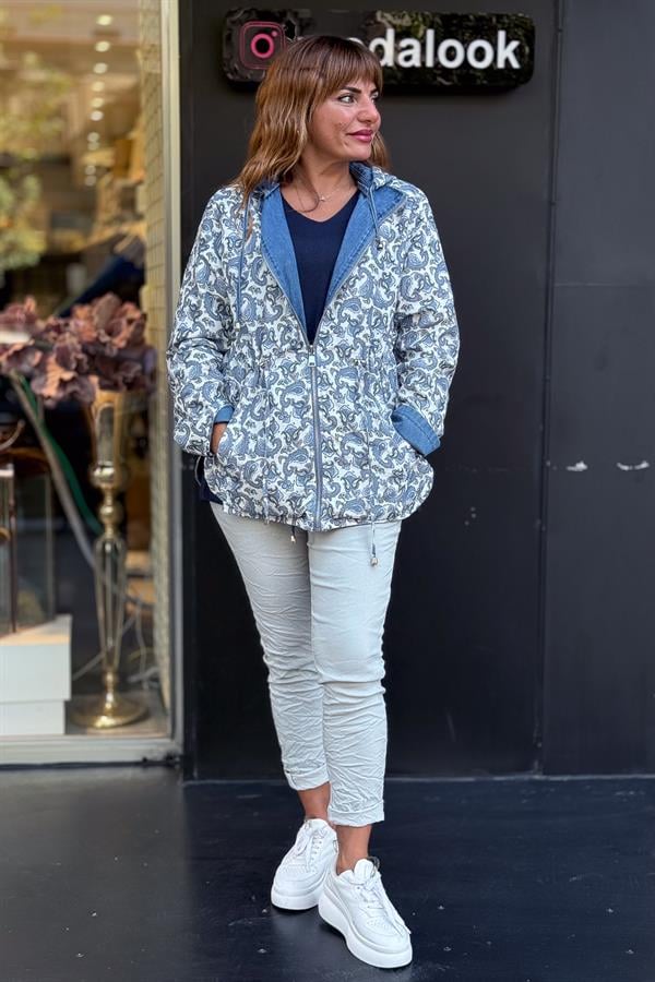 Çift Tarafı Kullanılan Şal Desenli Kot Trenç Mavi Renk