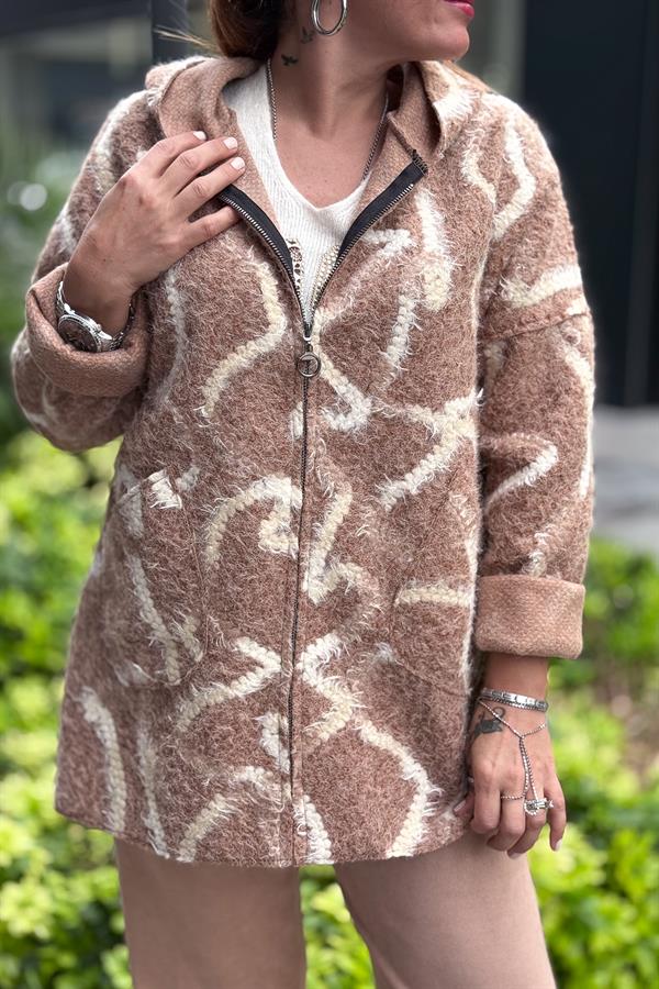 Çizgi Detaylı Keçe Kaban Camel Renk