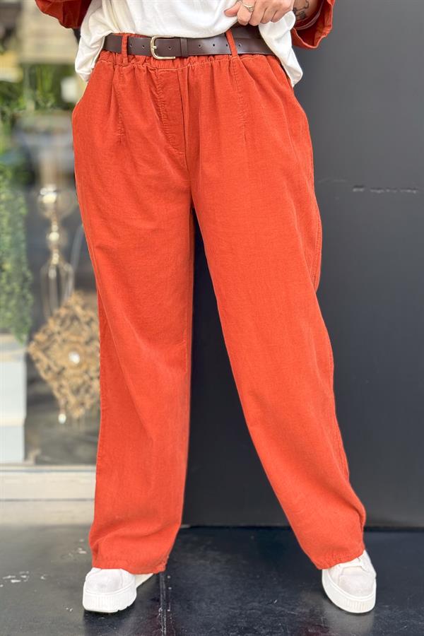 Deri Kemerli Bol Paça İnce Fitilli Kadife Pantolon Kiremit Renk