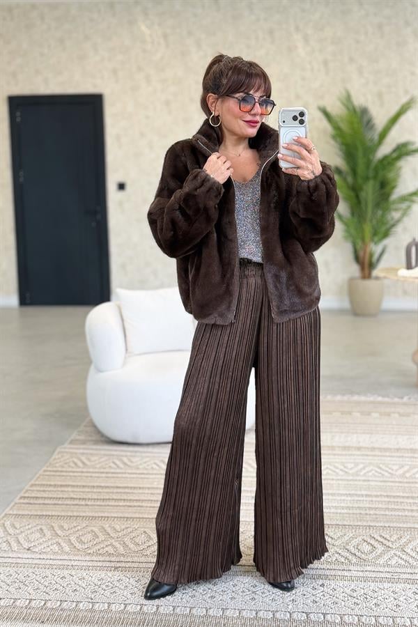 Dik Yaka Kürk Acı Kahve Renk