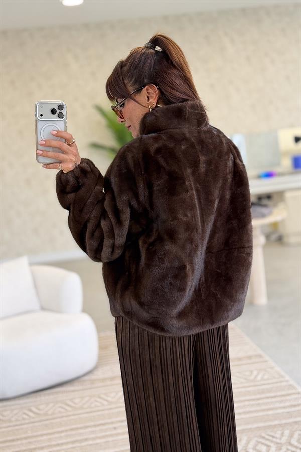 Dik Yaka Kürk Acı Kahve Renk