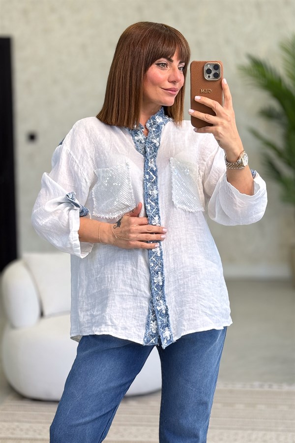 Düğme Yerleri Ve Sırtı Pullu Kot Yamalı Hakim Yaka Gömlek Beyaz Renk