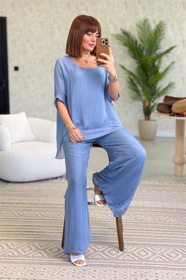 Etek Ucu Ve Kolları Pullu İpek Bluz İndigo Renk