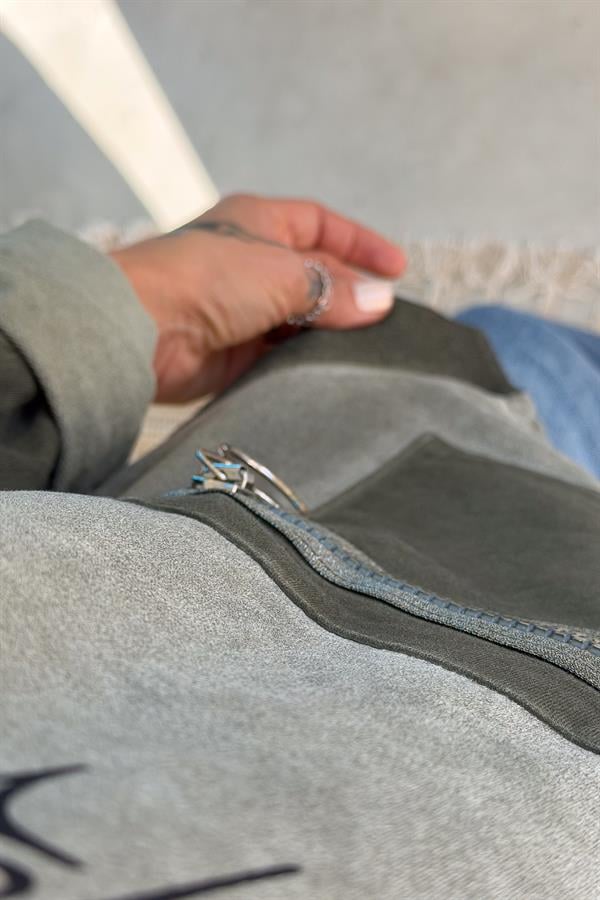 Fermuar Cep Detaylı Yuvarlak Yaka Yıkamalı Sweet Haki Renk