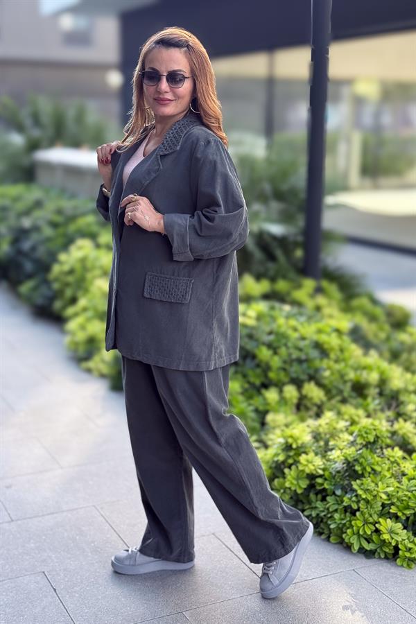 File Yaka Detaylı İnce Fitilli Kadife Blazer Ceket Antresit Renk