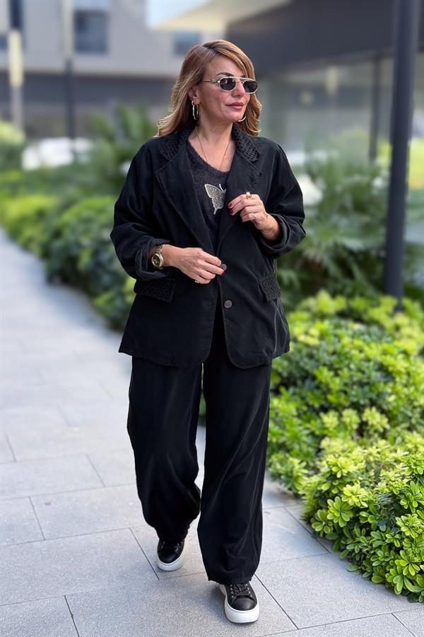 File Yaka Detaylı İnce Fitilli Kadife Blazer Ceket Siyah Renk