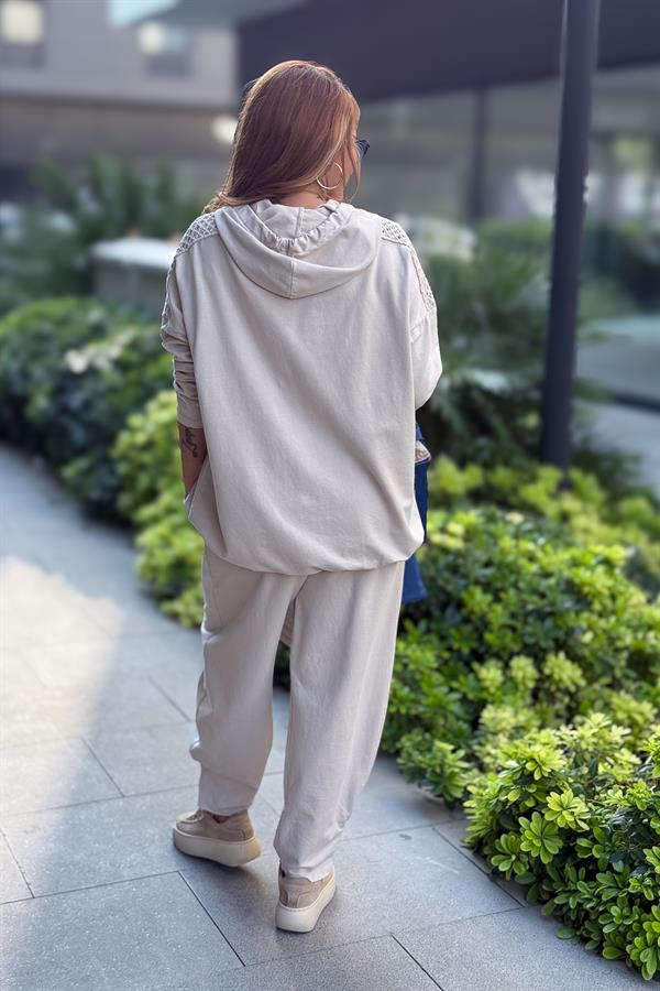 File Yama Detaylı Alt Üst Kapüşonlu Eşorfman Takım Krem Renk
