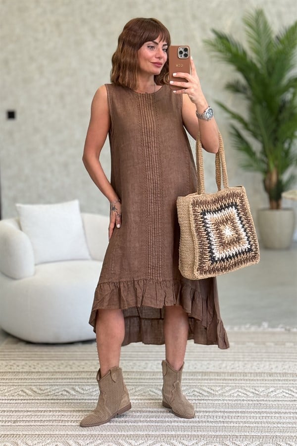 Fırfır Detaylı Önden Şeritli Kolsuz Keten Elbise Kahverengi RenkELBİSE