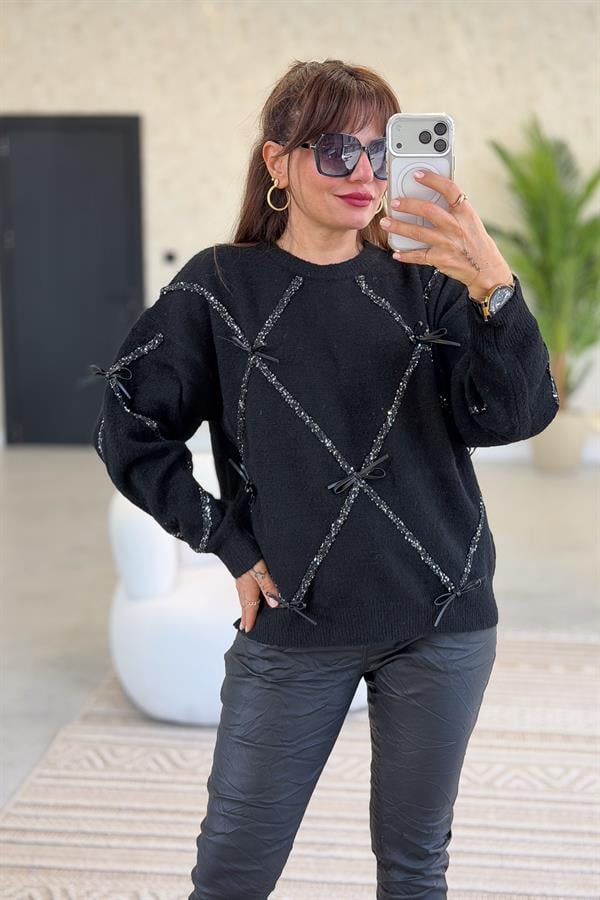 Fiyonklu Sıfır Yaka Premium Kazak Siyah Renk