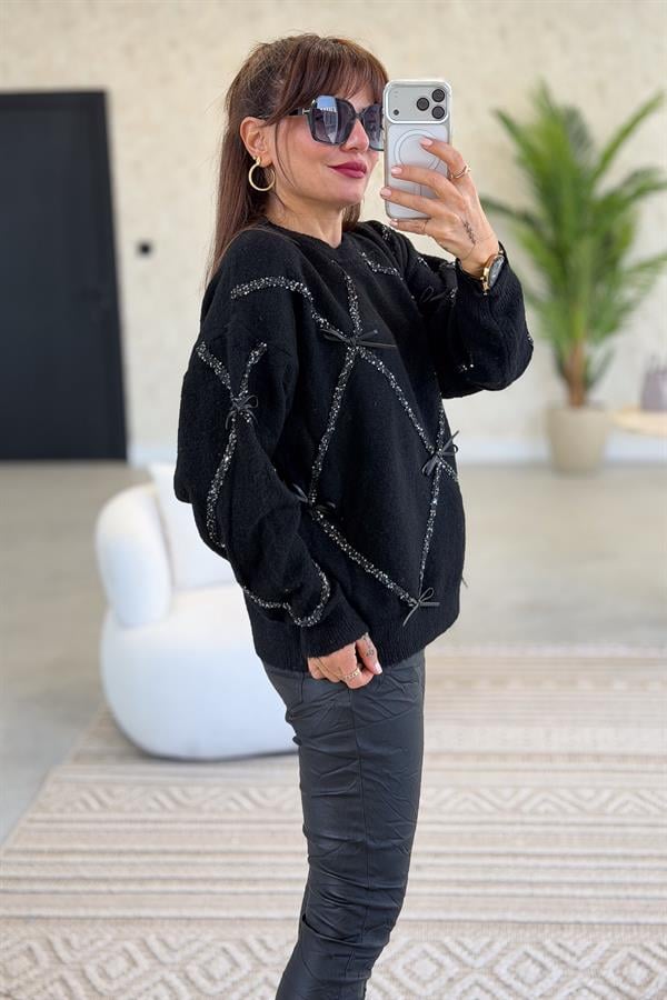 Fiyonklu Sıfır Yaka Premium Kazak Siyah Renk