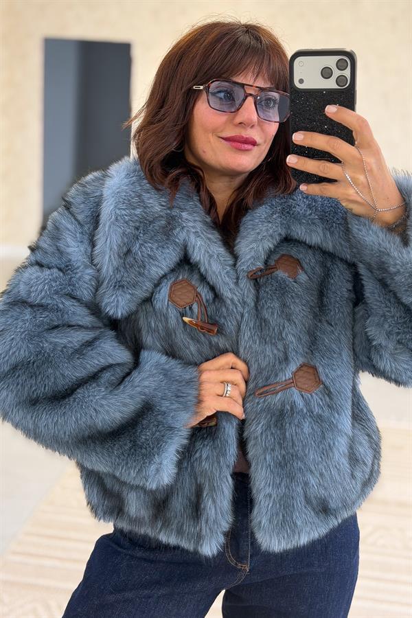 Geniş Yakalı Kısa Kürk Mavi Renk