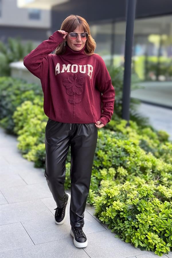Gold Amour Yazılı Gül Kabartmalı Degaje Yaka Triko Bordo Renk