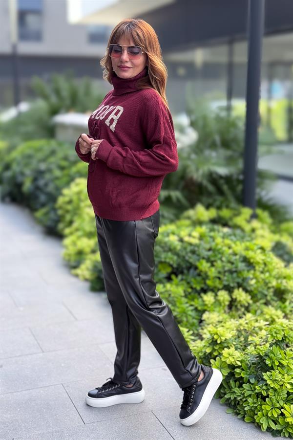 Gold Amour Yazılı Gül Kabartmalı Degaje Yaka Triko Bordo Renk