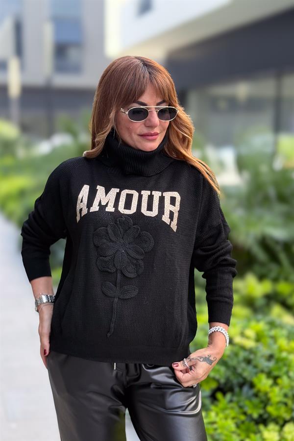 Gold Amour Yazılı Gül Kabartmalı Degaje Yaka Triko Siyah Renk