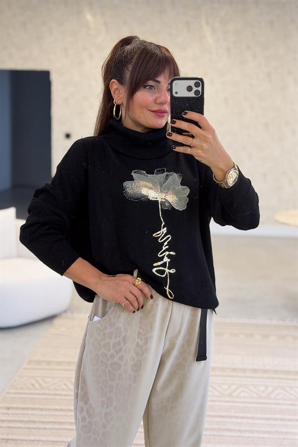 Gold Çiçek Baskılı Degaje Yaka Merserize Triko Siyah Renk