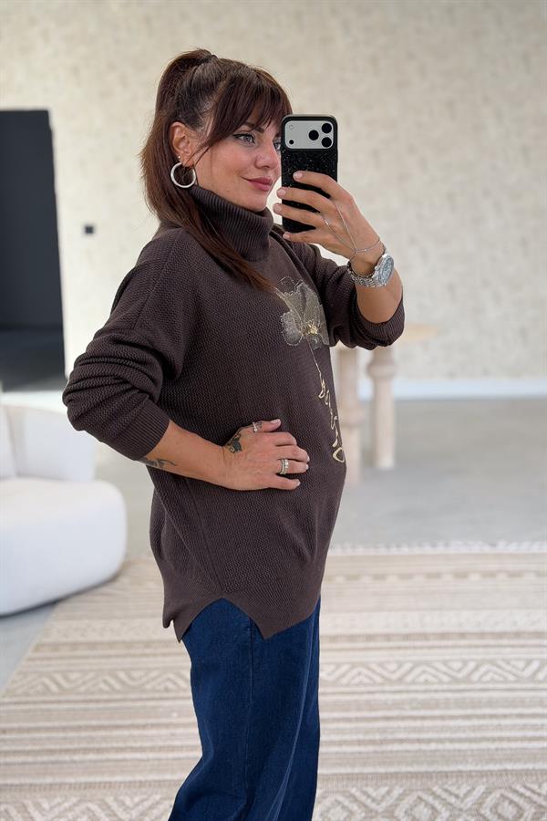 Gold Çiçek Baskılı Degaje Yaka Merserize Triko Kahverengi Renk